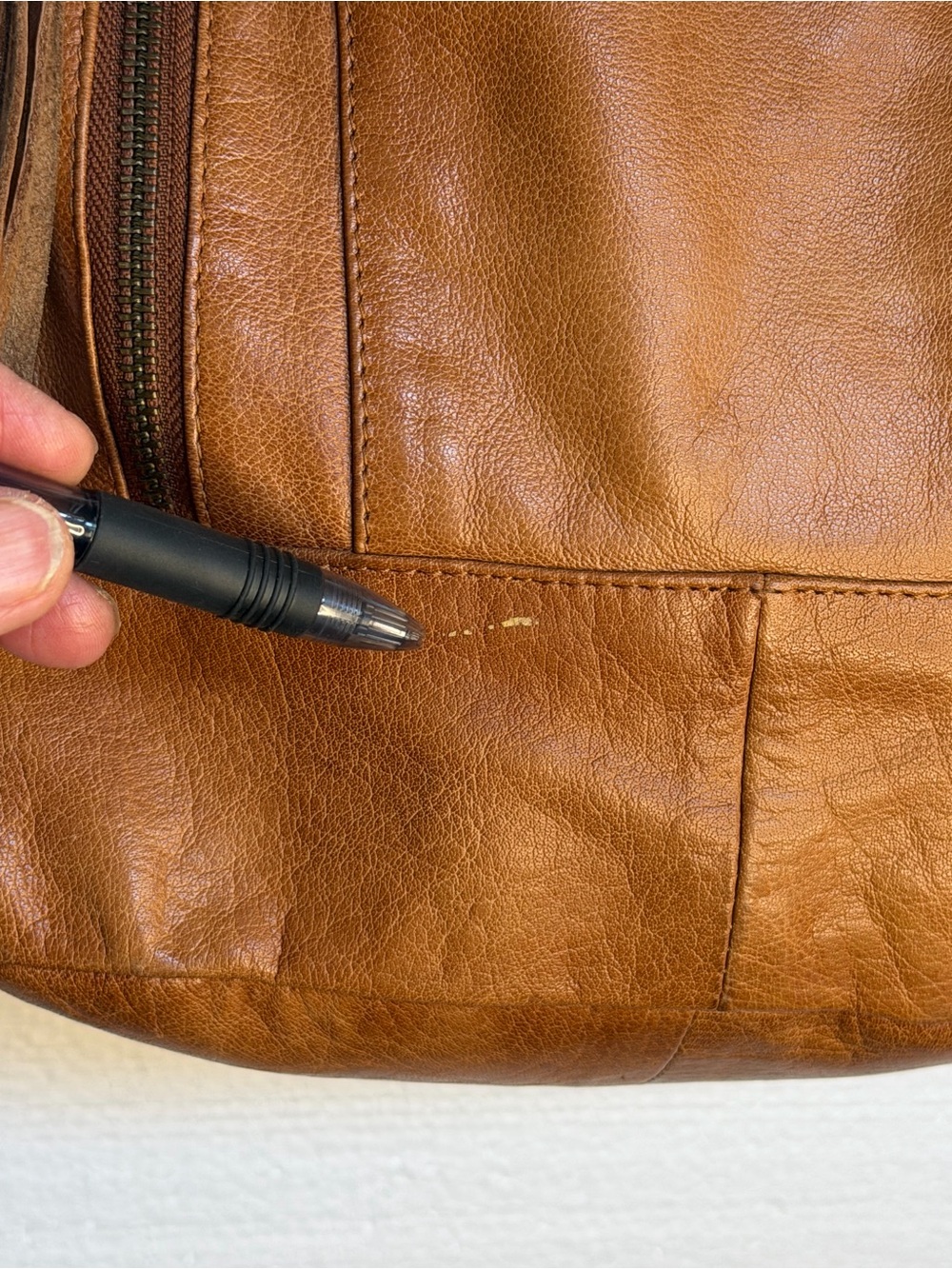 Day and mood Women’s Brown Leather Crossbody Bag - buttery soft - Picture 14 of 16
